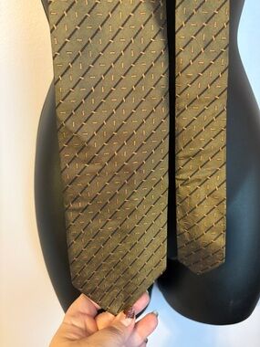 Boss Hugo Boss Satin Metallic Bronze Embroidered Geometric Silk Necktie Tie